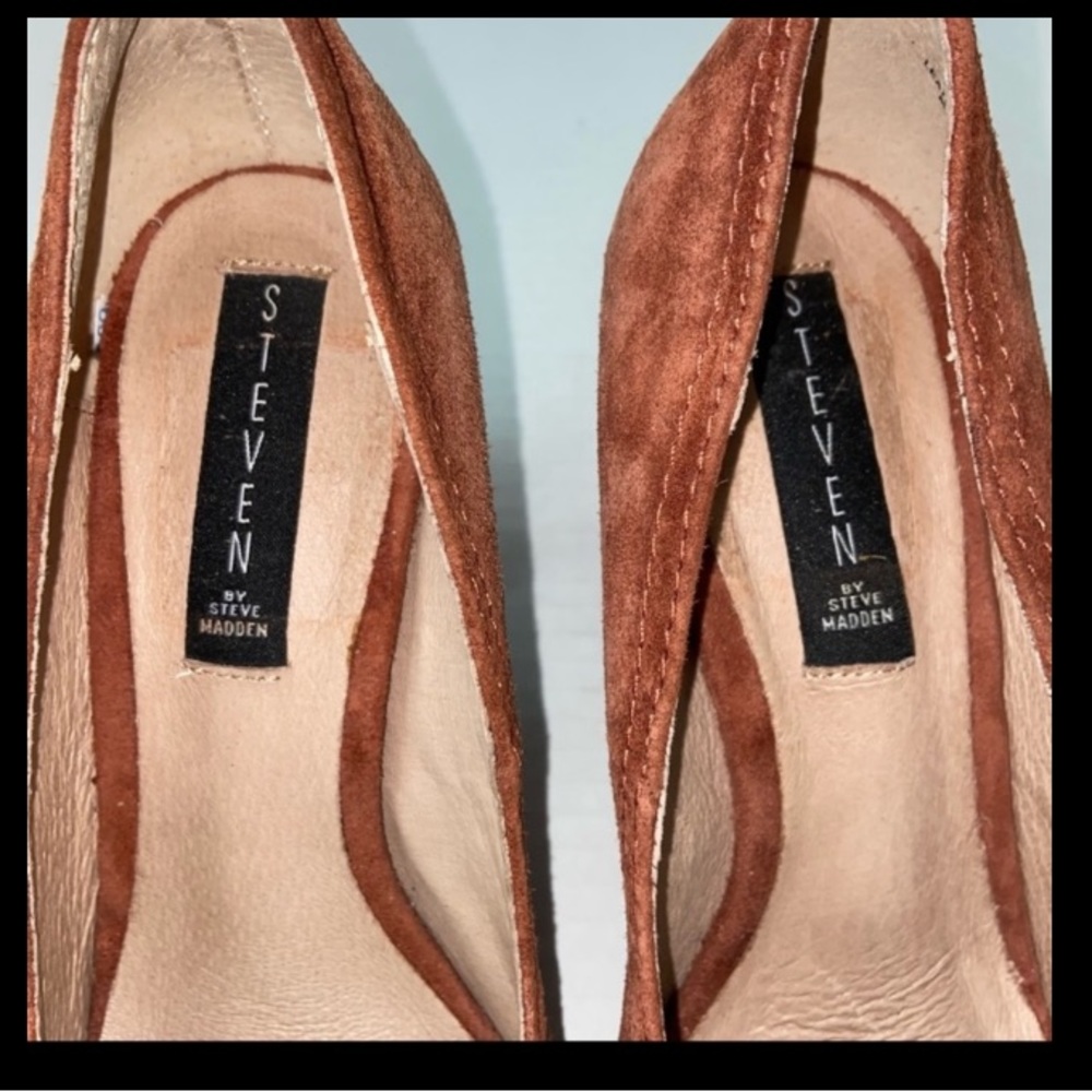 ✨ STEVEN by Steve Madden Chic Suede Heels ✨ - Picture 7 of 16